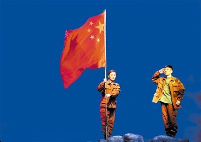 楝花开处香十里(楝树花八月花开分外香)(1)