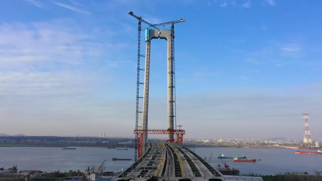 强投资结构优化添后劲（强信心一起拼抓住关键精准发力）(1)