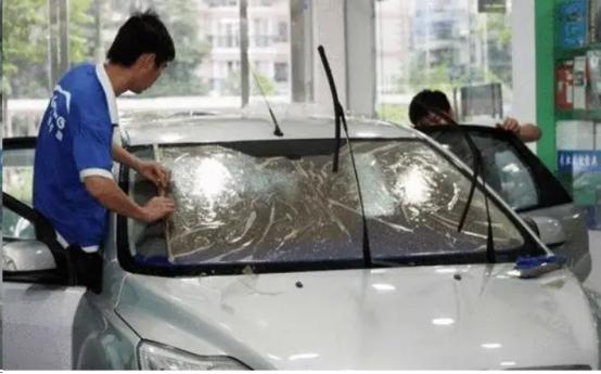 一般4s店贴膜需要多长时间（为何聪明人不在4S店贴膜）(4)