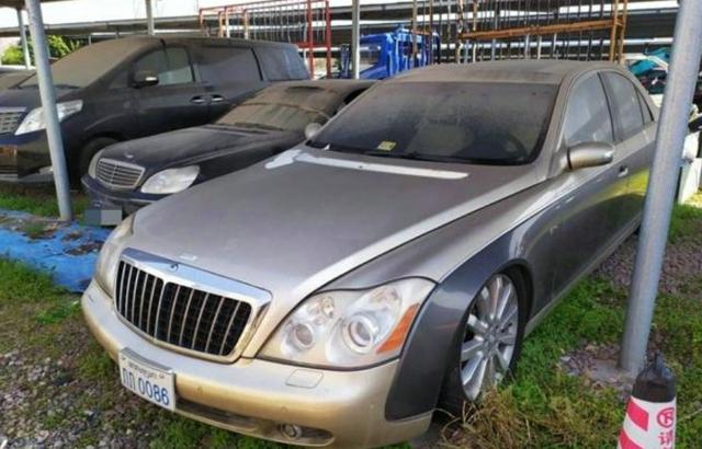 老款迈巴赫57s（仅29w的08年迈巴赫57S搭载6.0L发动机）(1)