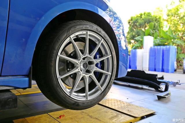 领克03+改装黑武士静态（外观帅操控好骚蓝色改装领克03）(20)