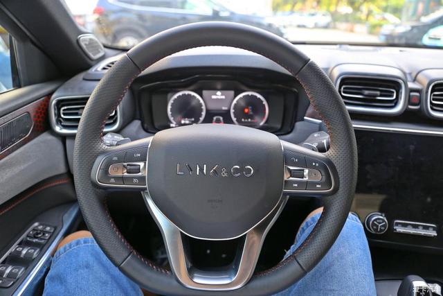 领克03+改装黑武士静态（外观帅操控好骚蓝色改装领克03）(34)