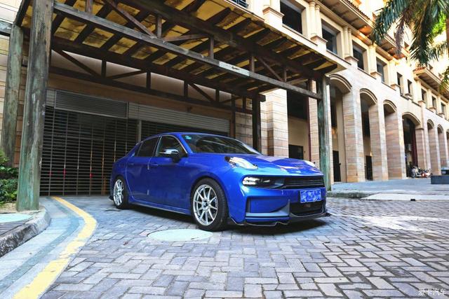 领克03+改装黑武士静态（外观帅操控好骚蓝色改装领克03）(35)