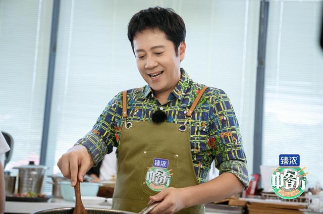 蔡国庆和大张伟合作（大张伟加盟中餐厅6贡献）(4)