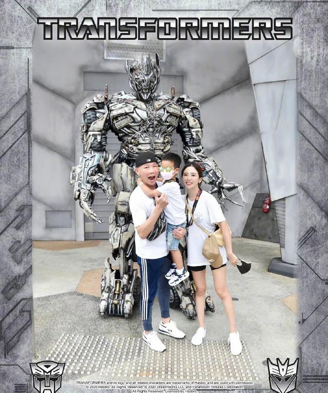 陶喆和三个女儿(陶喆抱儿子合照)(3)