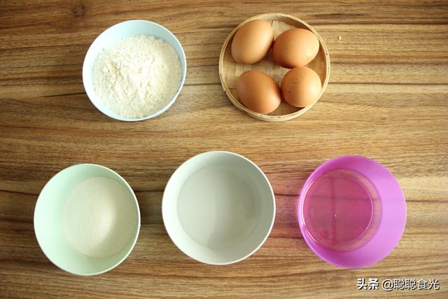 平底锅做蛋糕简单做法只用鸡蛋（用平底锅就能轻松做蛋糕）(2)