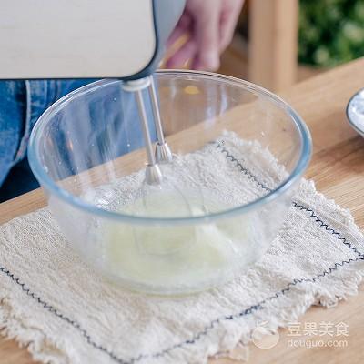 平底锅版蛋糕的家常做法（平底锅蛋糕的做法）(10)