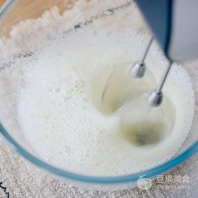 平底锅版蛋糕的家常做法（平底锅蛋糕的做法）(11)