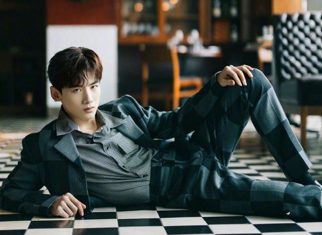 平凡的荣耀赵又廷白敬亭(平凡的荣耀赵又廷男人味)(3)