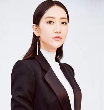 一个千古才女的一生（十位气质才女你最喜欢谁）(9)
