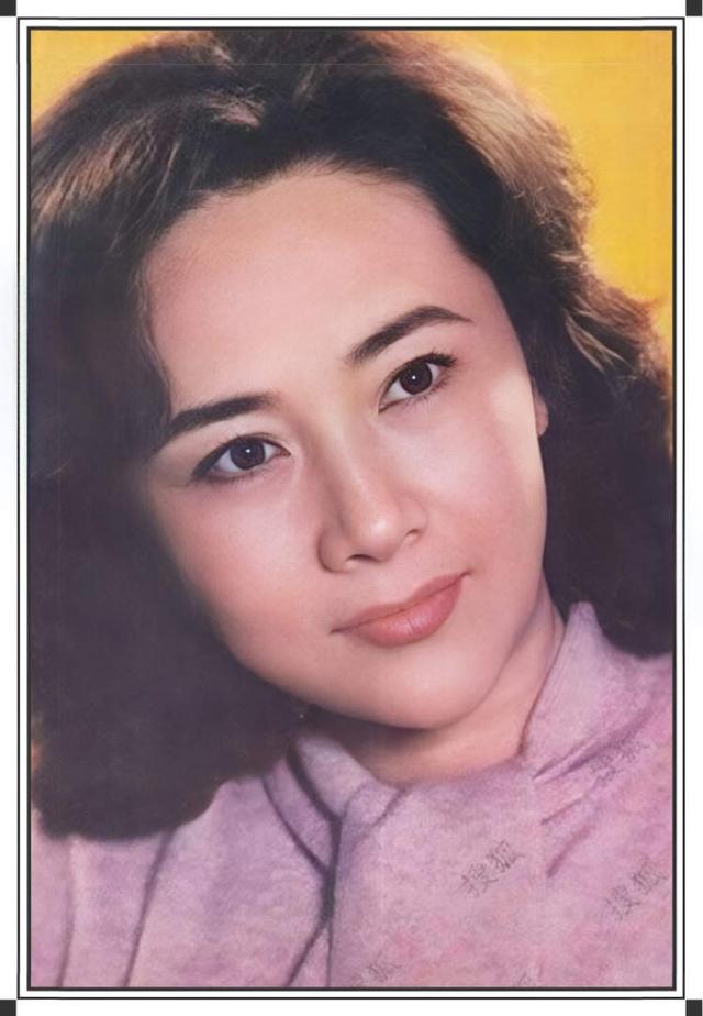 繁漪与周萍相差多少岁（1983-2023春晚四十年我来陪您想当年）(6)