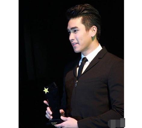 nadech女王（泰国娱乐圈最年轻的视帝Nadech）(1)
