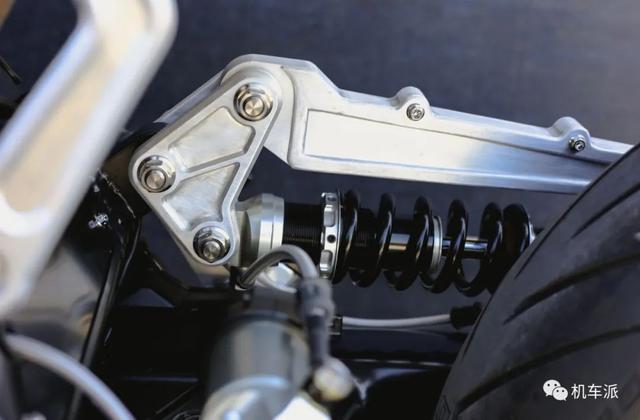 高性能改装版宝马(定制宝马K1100LT)(15)