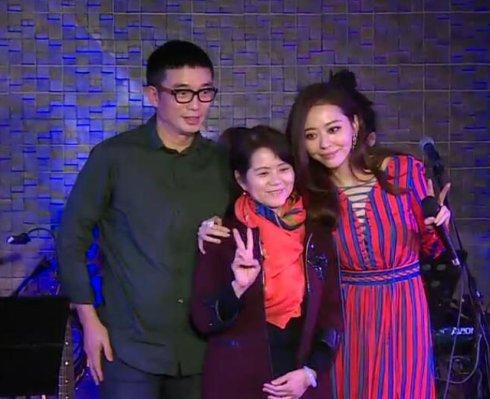 窦唯合照（卓伟也曾怂过窦唯烧他的车）(32)