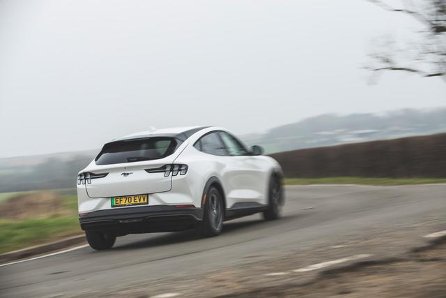 汽车基础结构（车身的刚度和强度）(3)