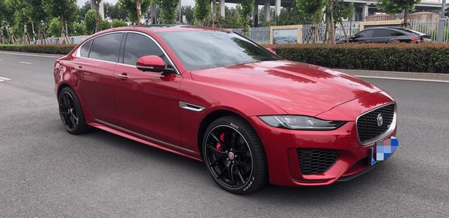 汽车轮胎左右不一样大有什么影响(新轮胎到底装前轮还是装后轮)(6)