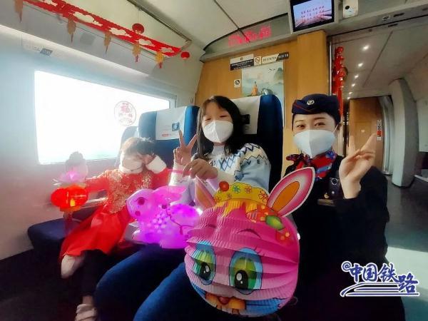 地级市高铁站最多是哪儿(这座高铁站横跨两市两县)(3)