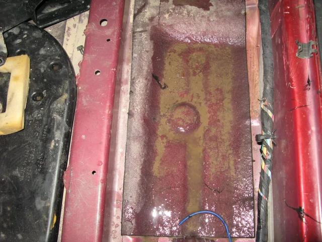 汽车水淹后有什么影响（又到家门看海季）(10)