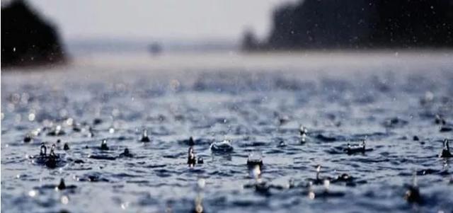 水淹到汽车什么位置就不能开了（水淹车六个等级）(1)