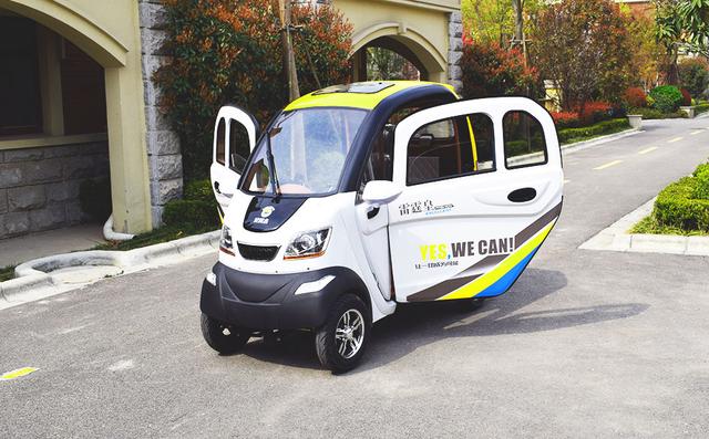 老年代步车到底怎么能上路（适合老年人使用的3款电动代步车）(2)