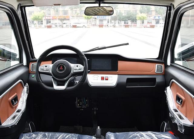 老年代步车到底怎么能上路（适合老年人使用的3款电动代步车）(5)