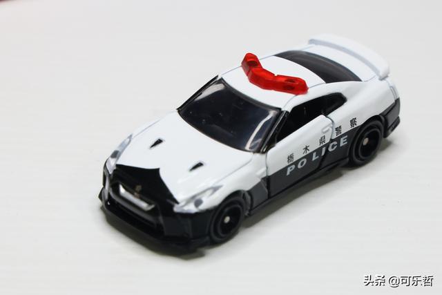 黑武士白色车型（多美卡红白盒系列）(5)