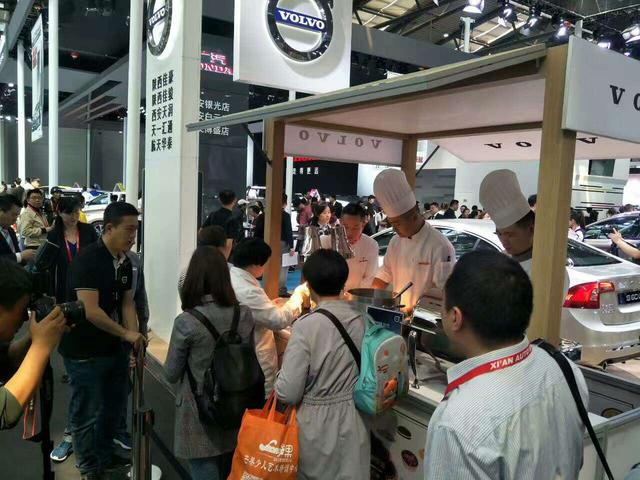 沃尔沃十几万新车有吗(西安车展沃尔沃展台有大动作)(2)