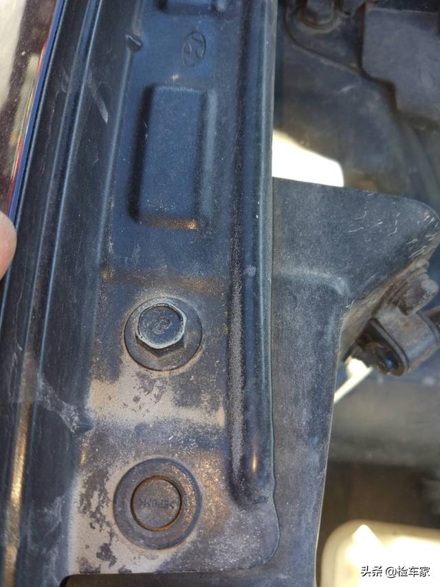 浙江新款北京现代ix35首付一万多（5万买台二手现代ix35值吗）(9)