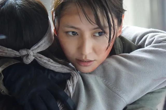 长泽雅美剧情解析（长泽雅美迎33岁生日）(45)