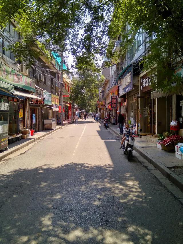 落寞的街道（空荡荡的街道）(1)