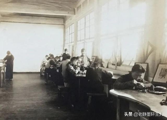 lv老花图案乔治威登（两位路易吉乔治）(22)