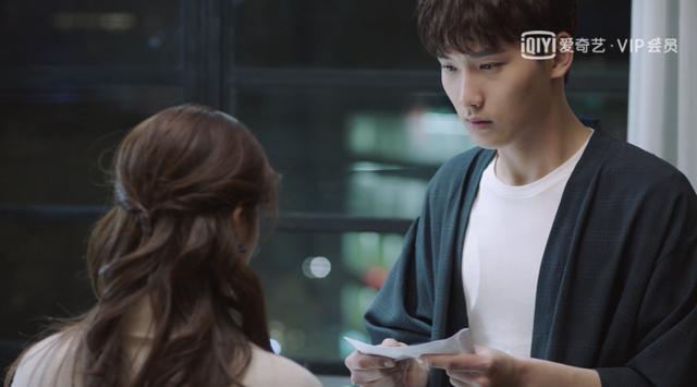 不负时光安悦溪邢昭林吻戏（安悦溪牵手邢昭林不负时光恋爱过程甜蜜曲折）(8)