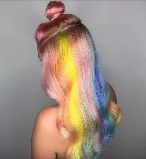 年轻就要疯狂的说说（年轻就要疯一下）(5)