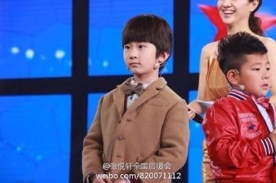 爸爸去哪儿4安吉的人气（爸爸去哪儿四季男孩大PK）(1)