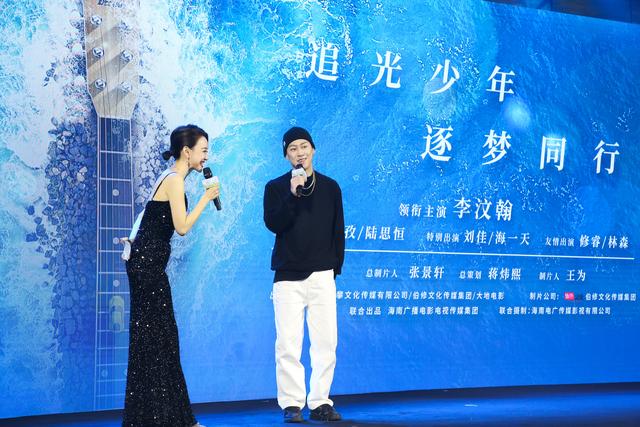 小鸡街舞红色帽子个人资料（泉州街舞小鸡林森要演戏）(5)