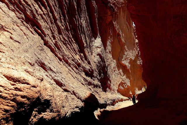库车大峡谷和天山神秘大峡谷区别（亘古长安库车大峡谷）(1)