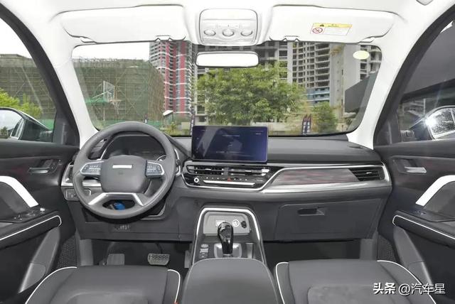 2023款哈弗h6全系具体配置及价格(10万级首选SUV2023款哈弗H6配1.5T)(5)