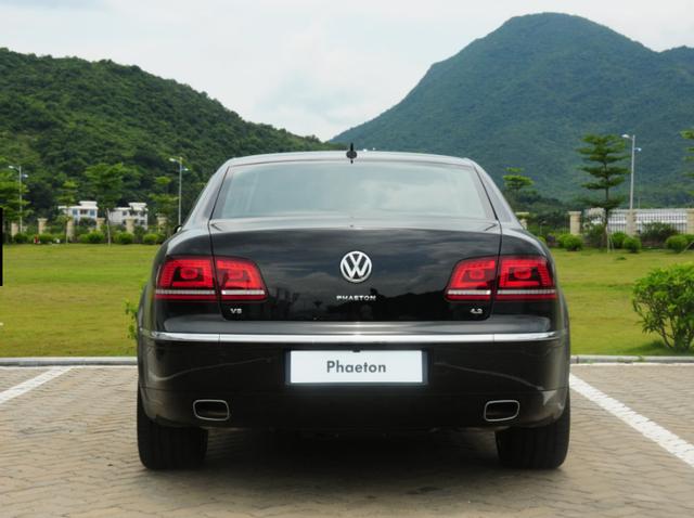 大众辉腾尺寸(大众旗下最为霸气的轿车)(2)