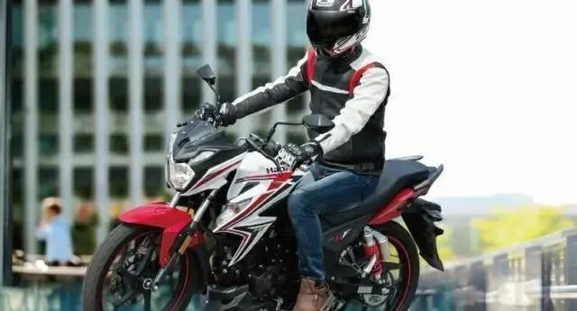 性能皮实耐用最好的150摩托车（国产150动力好性能稳定）(6)