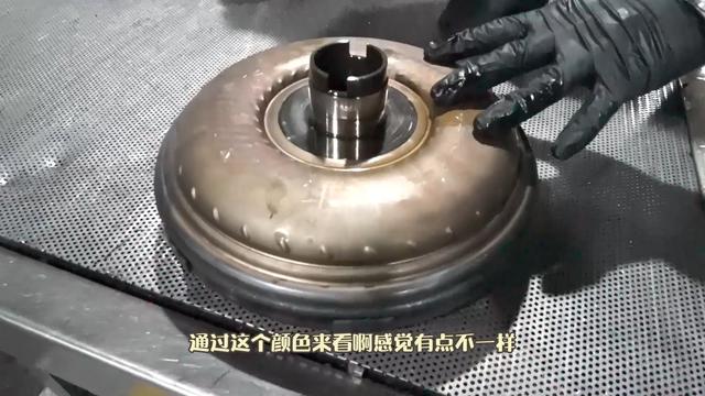 日产轩逸变速箱顿挫不换挡(日产轩逸变速箱维修案例分享)(6)