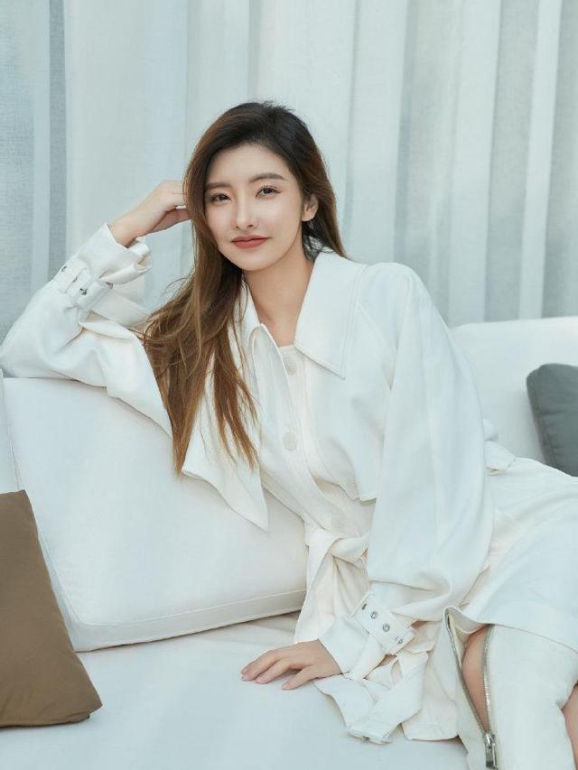 王思聪女友豆得儿直播(王思聪前女友豆得儿首次直播)(3)