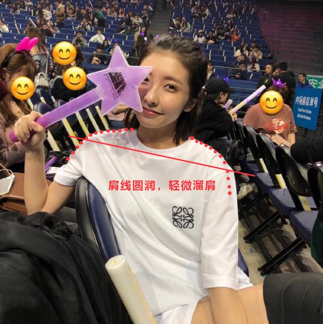 王思聪女友豆得儿直播(王思聪前女友豆得儿首次直播)(7)