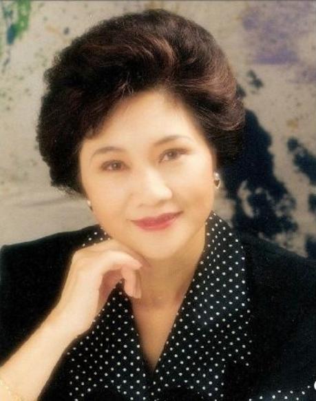 广东台九十年代十大主持人(消失在广东观众视野的五位广东电视台第一代女主持人)(6)