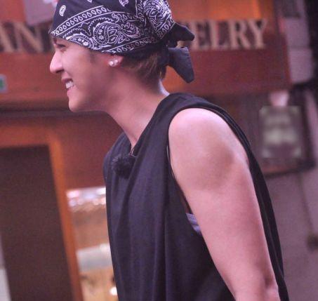 极限挑战张艺兴罗志祥猪羊共舞(极限挑战香港开录)(3)