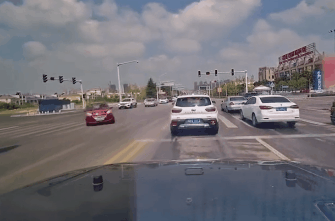 新能源车和老头乐区别（一代神车老头乐）(5)