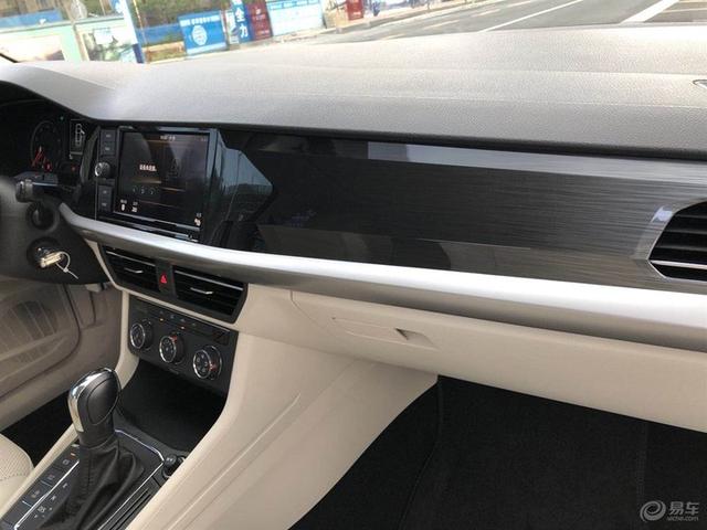 新朗逸哪个版本值得买（以前的性价比之王）(13)