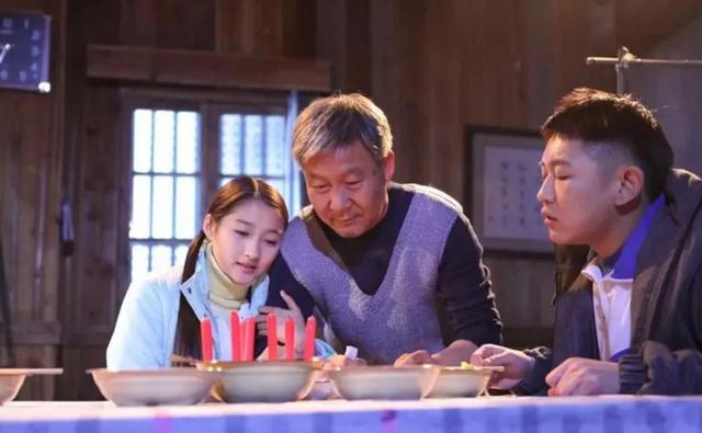 鹿晗关晓彤官宣朋友圈截图(网友喊话鹿晗出来分流)(5)