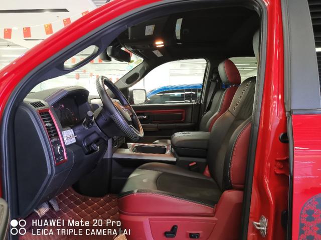 道奇公羊1500两门版改装越野版（35万就能买到限量版道奇公羊进口越野车）(15)