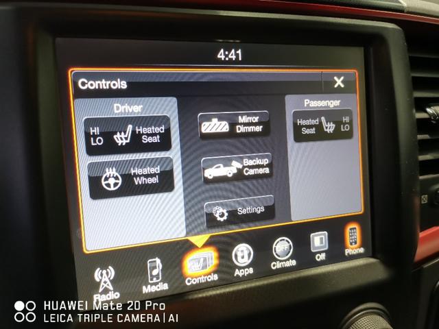 道奇公羊1500两门版改装越野版（35万就能买到限量版道奇公羊进口越野车）(28)