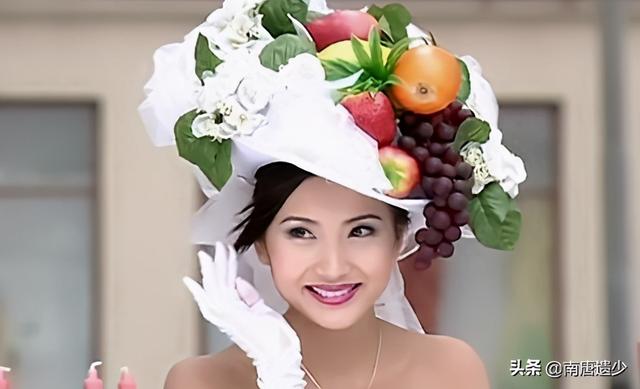 38岁殷桃近况(新版粉红女郎选角翻车)(4)